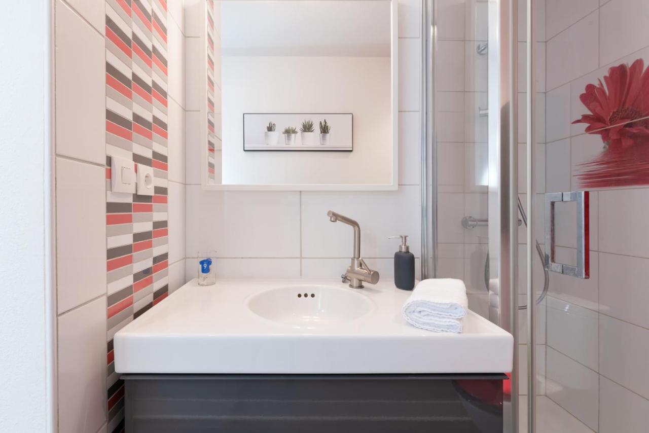 Ker Uhel - Charmant Appartement Plein Centre Saint-Renan Ngoại thất bức ảnh